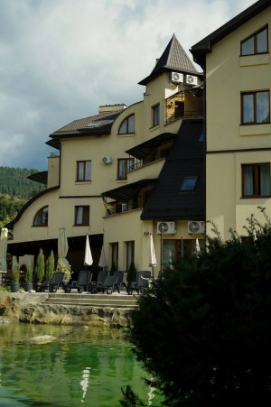 грушевського, 2а (г. Яремче) - Продається рекреаційний об'єкт, 3100000 $ - АФНУ